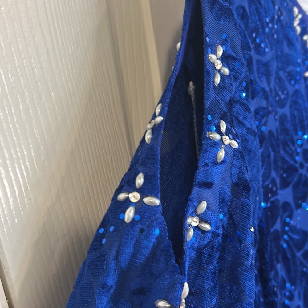 Kurta royal Blue velvet tunic top pearl silver embellishments. Size S pre owned - Picture 5 of 16